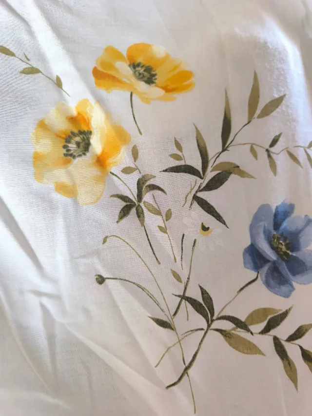 Cortina corta floral 3 hojas