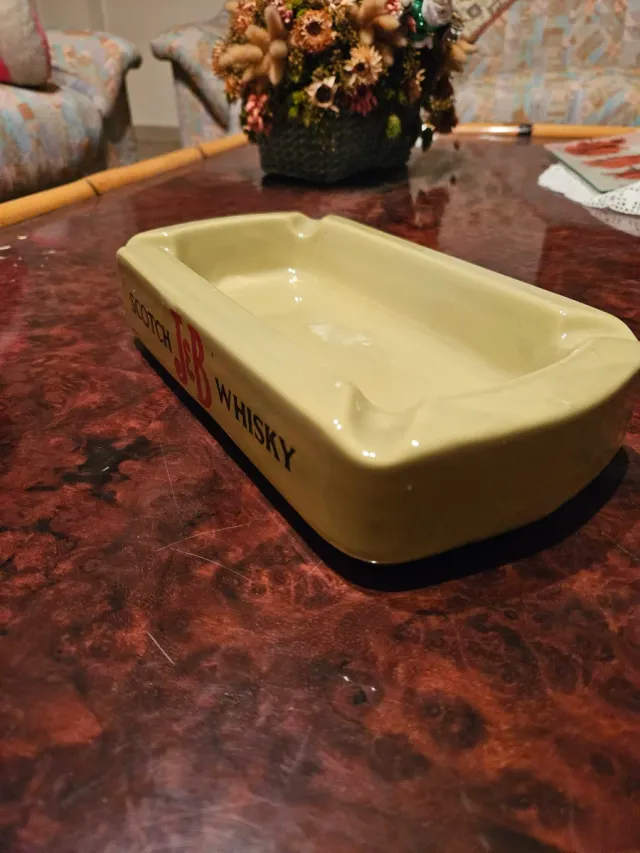 Portacenere Vintage J&B Whisky