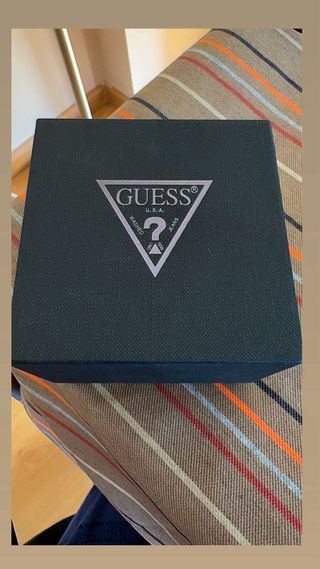 Reloj Guess Dorado y Marrón