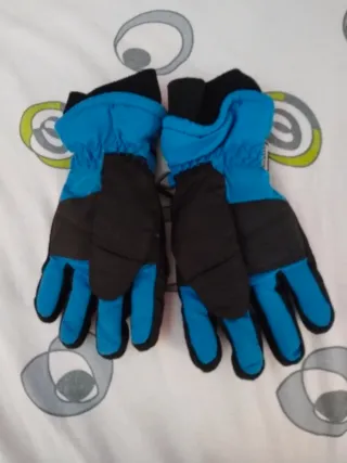 Guantes de Nieve Azules y Negros