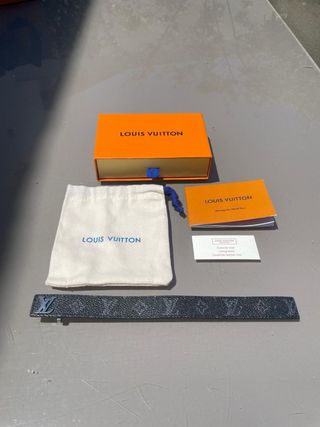 Pulsera Louis Vuitton Negra