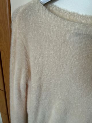 Maglioncino corto peloso beige