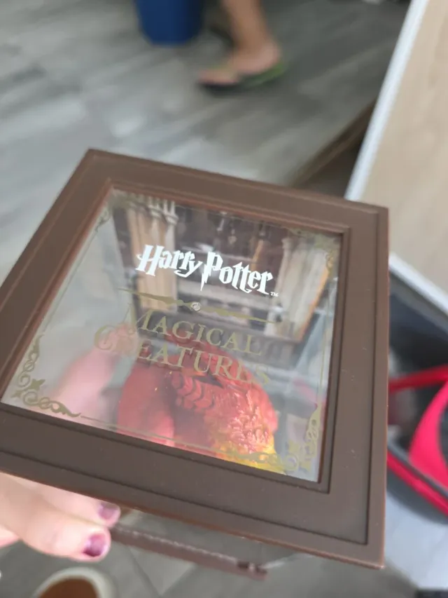 Fawkes el Fénix Figura