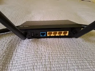 ASUS RT-AC1200 Dual Band Wi-Fi Router