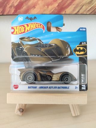 Hot Wheels Batman: Arkham Asylum Batmobile 2025