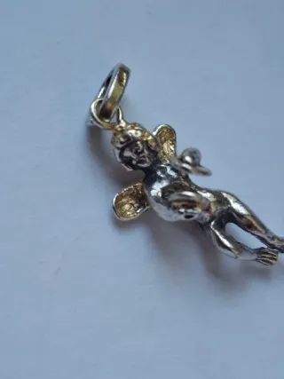 Angelitos de plata con patina de oro