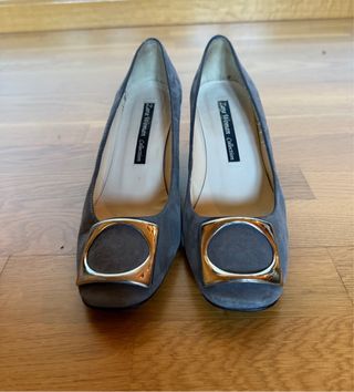 Zapatos tacón ante gris mujer Zara