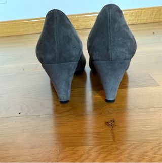 Zapatos tacón ante gris mujer Zara