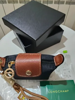 Monedero Longchamp Negro y Marrón