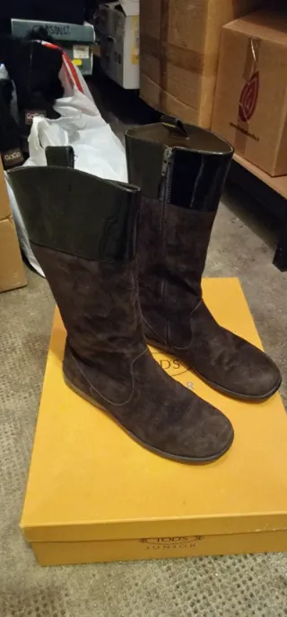 Stivali Tod's in camoscio marrone Nuove