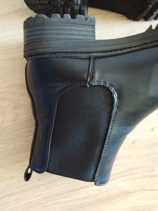 Botines negros talla 37