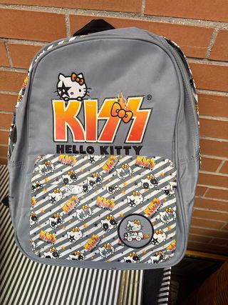 Mochila Hello Kitty x KISS