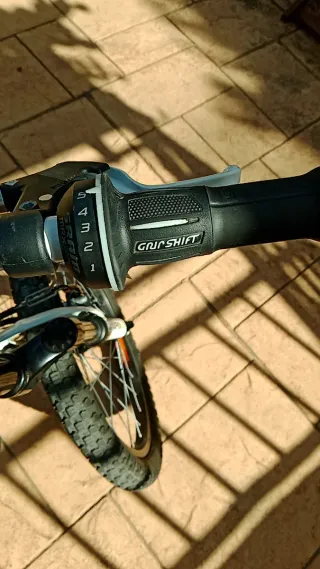 Bicicleta MTB Infantil BTWIN