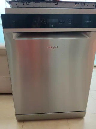 Lavavajillas Whirlpool 6th Sense