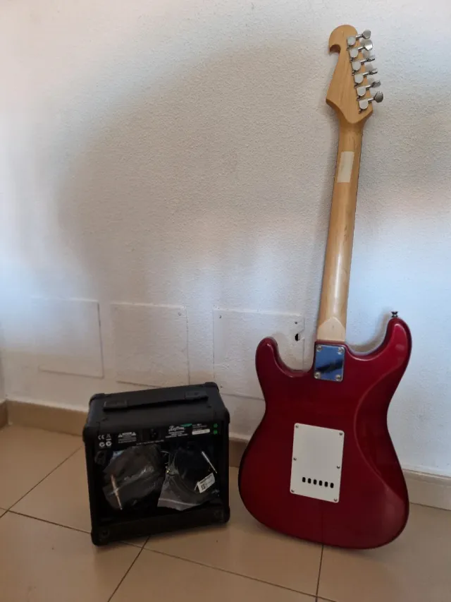 Guitarra Eléctrica Roja + Amplificador Kustom