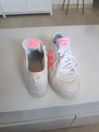 Zapatillas Adidas Blancas y Rosas Talla 39