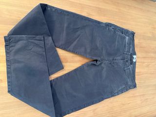 Pantalón gris Aragaza