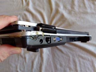 Portátil Fujitsu-Siemens Amilo M1451G / 1.86Ghz  