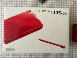 Nintendo DS Lite Roja + Juegos
