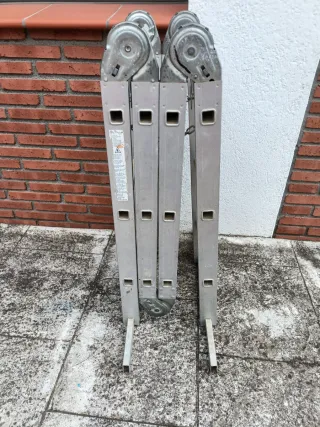 Escalera Plegable Aluminio