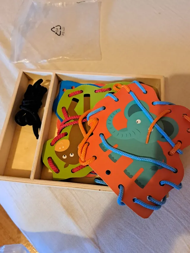 Juego infantil psicomotricidad fina