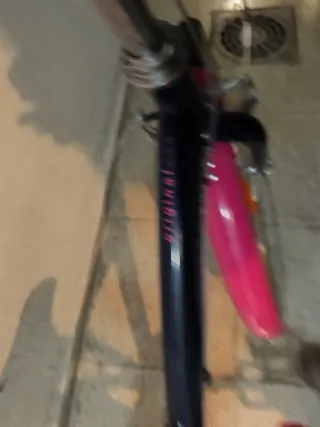 Bicicleta BTWIN azul y rosa
