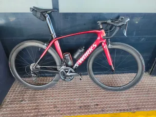 Bicicleta de carretera S-Works Venge  Roja y Negra