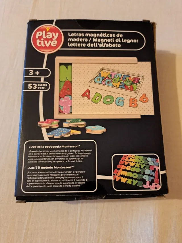 Letras magnéticas de madera Playtive