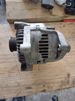 Alternador BMW X5 E70 3.0 d
