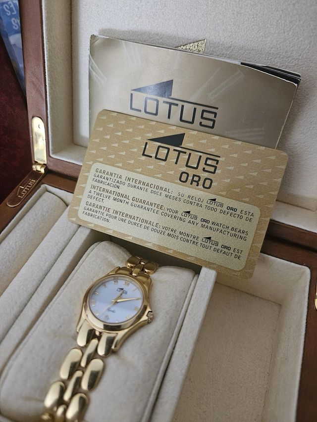 Reloj de oro