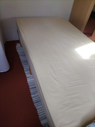 Somier 1.05x2m + Colchón. Regalo la almohada.