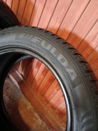 Neumáticos 215/55 R17 98V