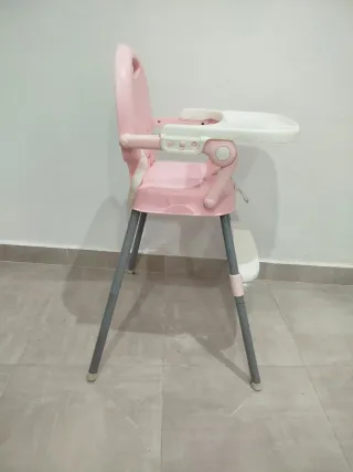 Trona para niña rosa y blanca