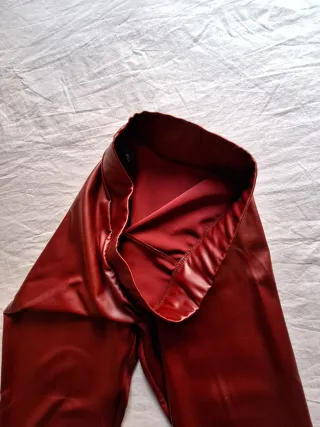 Pantalón rojo