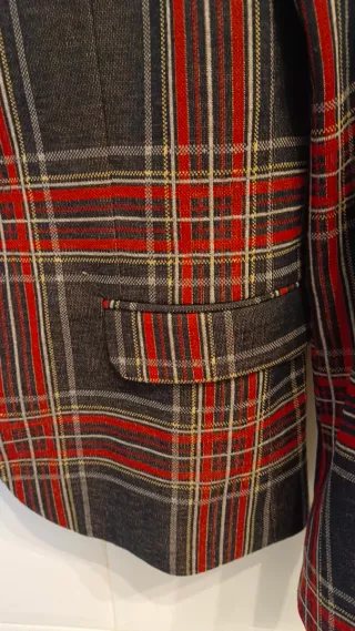 Americana cuadros Zara Man gris y rojo