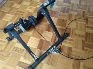 Rodillo Btwin Home Trainer Magnético