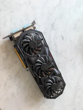 Tarjeta Gráfica Nvidia GeForce GTX 970 Gigabyte 