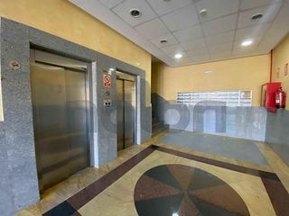 Oficina en venta en Cortadura - Zona Franca  en Cádiz