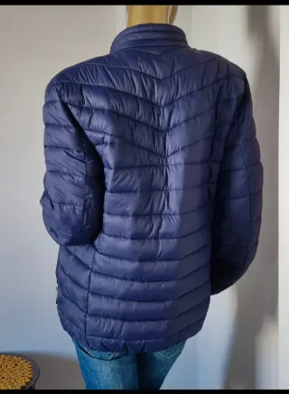 Chaqueta acolchada azul hombre