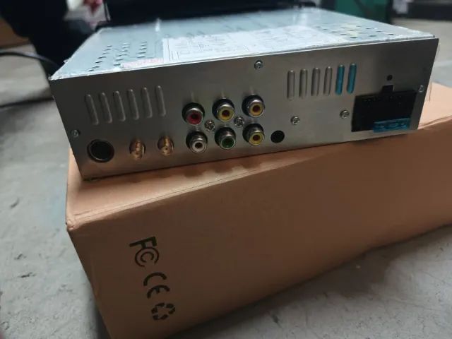 Radio Pantalla Android Negro