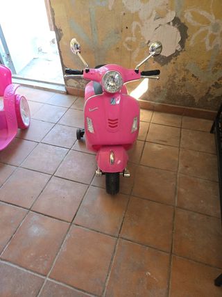 Moto eléctrica infantil rosa