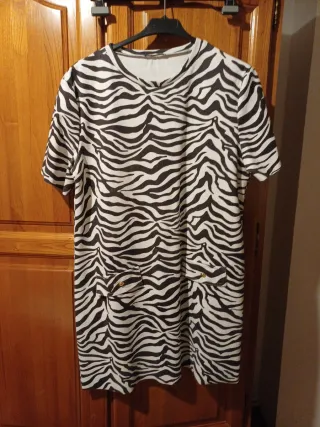 Vestido estampado cebra