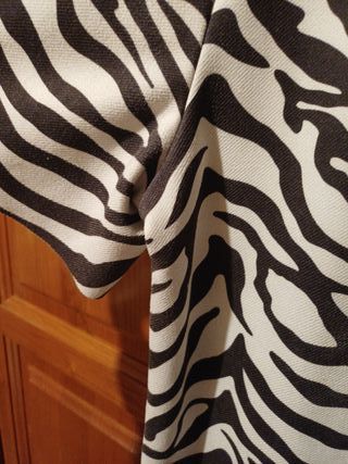 Vestido estampado cebra