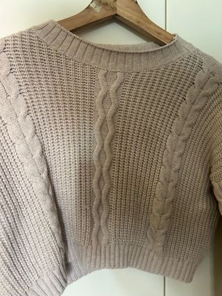 Pullover corto beige intrecciato