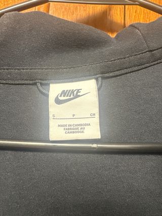 Sudadera Nike Tech Fleece Negra y Gris