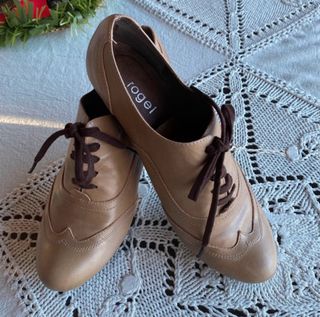 Zapatos Rogel Marrones de Patricia Miller 