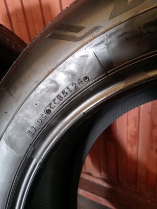 Neumáticos Brigestone 235/60 R18 103H