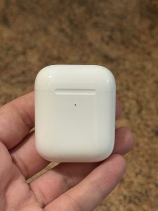 Airpods 2ª Gen con Estuche de Carga