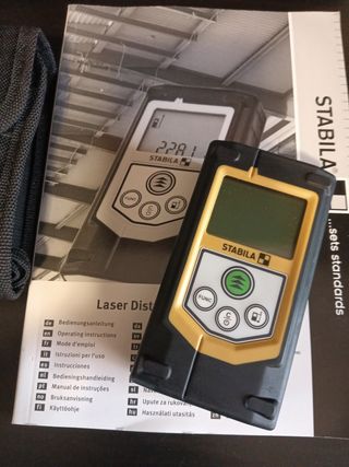 Medidor Láser Stabila LD 320