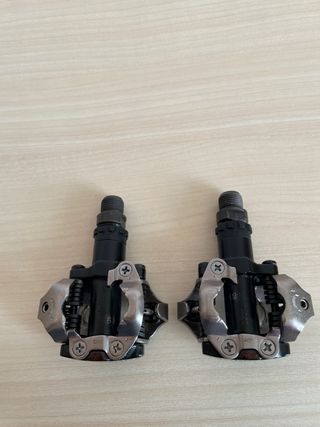Pedales Shimano PD-M520 Automáticos